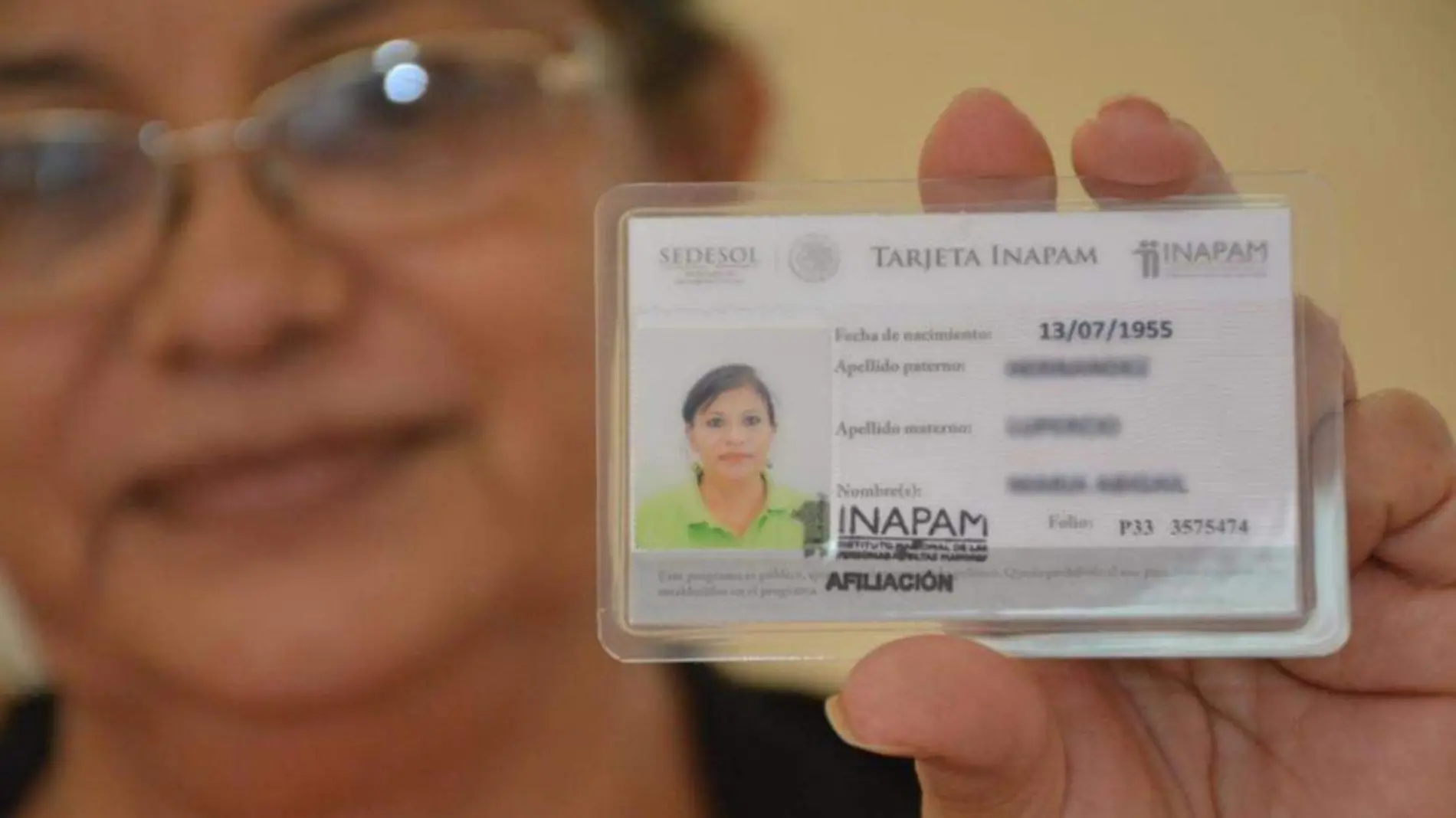 Luego de toda una vida de contribuciones al erario y uno de esos apoyos es la tarjeta del Instituto Nacional de las Personas Adultas Mayores (Inapam)